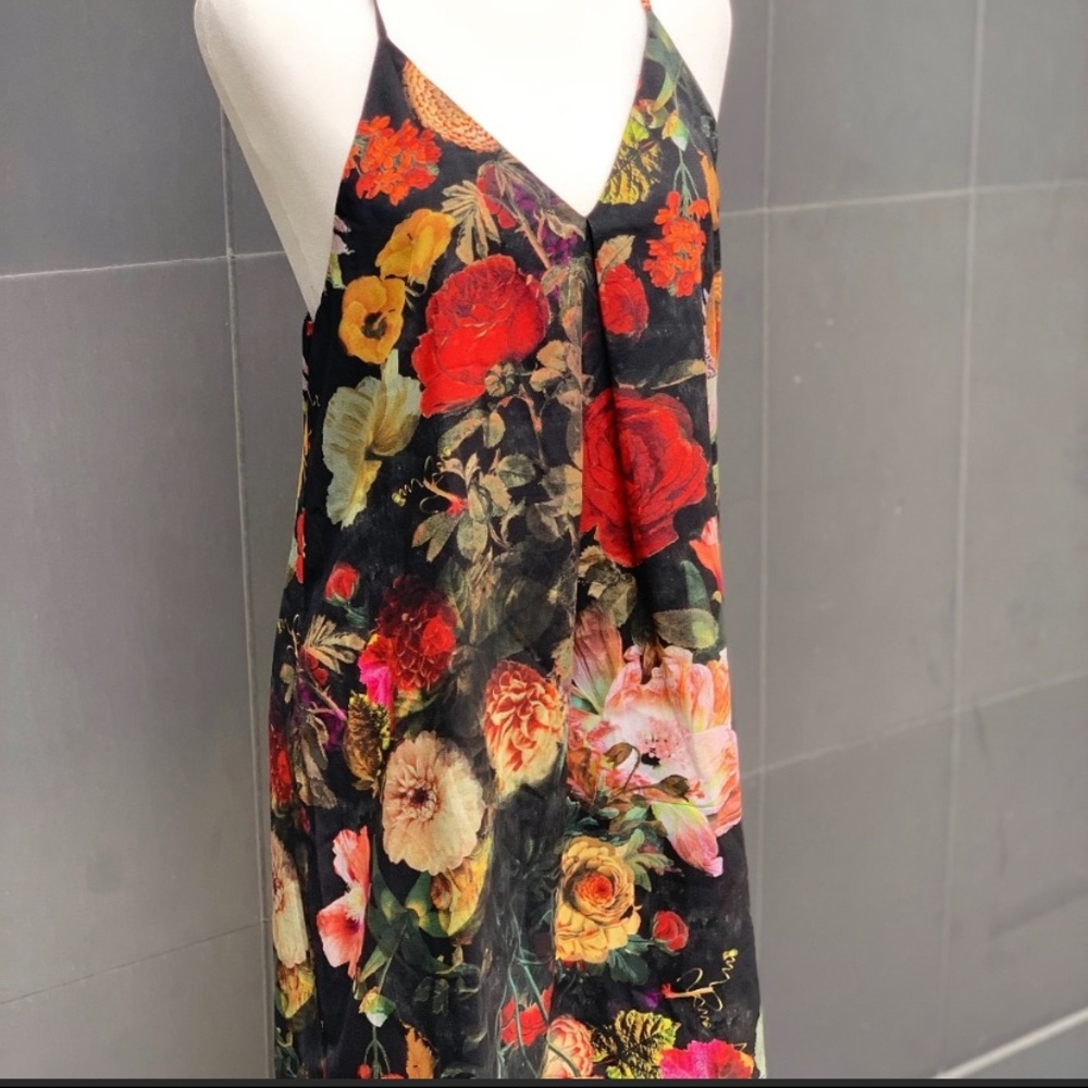 🌺 Alice and Olivia Silk Moody Floral Dress 🌺 - Picture 2 of 6